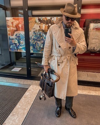 Как носить классические брюки с плащом мужчине