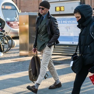 Как носить классическую рубашку с косухой мужчине