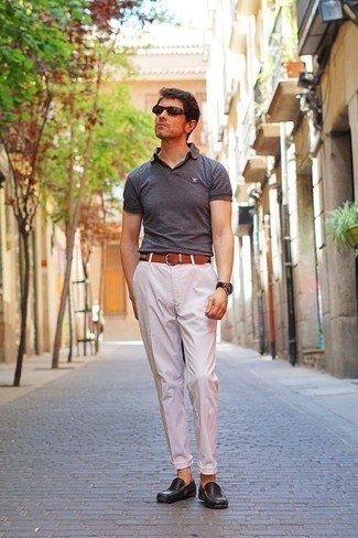 Как носить мокасины с футболкой-поло мужчине