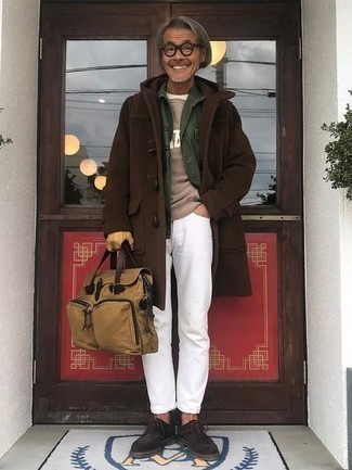 Как носить дафлкот с футболкой с круглым вырезом мужчине