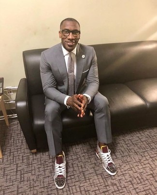 С чем носить высокие кеды с украшением мужчине