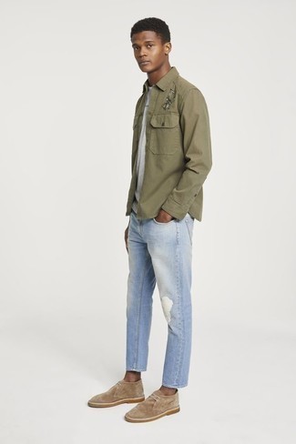 С чем носить куртку с вышивкой мужчине