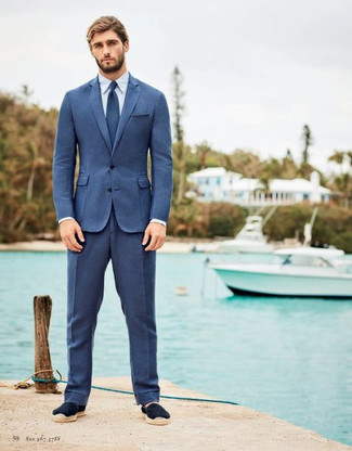 Как носить эспадрильи с костюмом