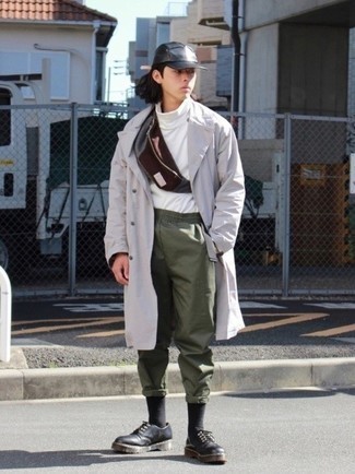 С чем носить поясную сумку мужчине