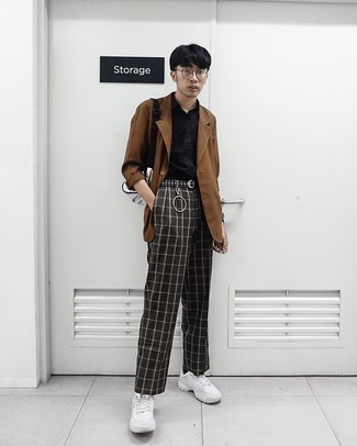 С чем носить поясную сумку мужчине