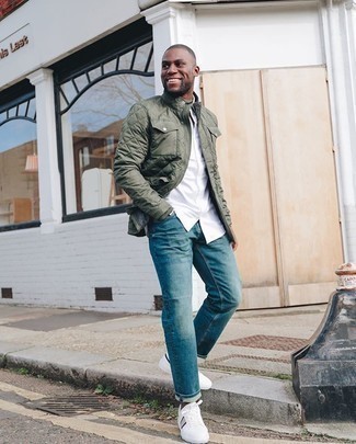 Как носить полевую куртку с низкими кедами