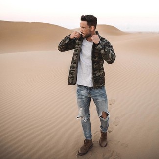 Как носить полевую куртку с зауженными джинсами