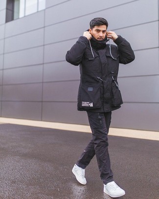 Как носить полевую куртку с спортивными штанами