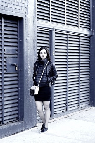 С чем носить колготки в крупную сеточку