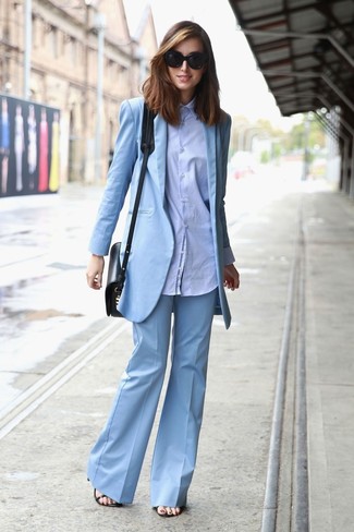 Как носить брюки-клеш с босоножками на каблуке