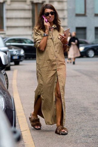 С чем носить сандалии на плоской подошве