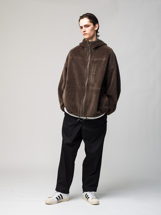 С чем носить флисовый худи мужчине