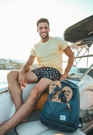 Как носить сланцы с шортами мужчине