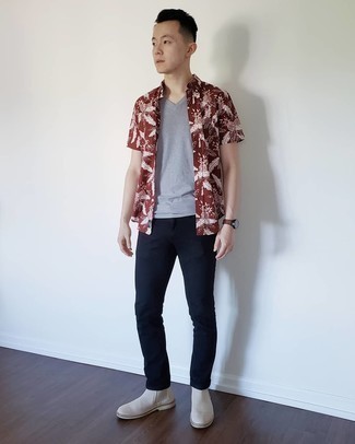 С чем носить рубашку с цветочным принтом мужчине