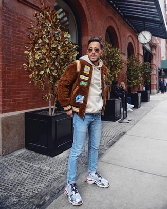 С чем носить меховой бомбер мужчине