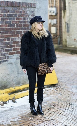 С чем носить короткую шубу