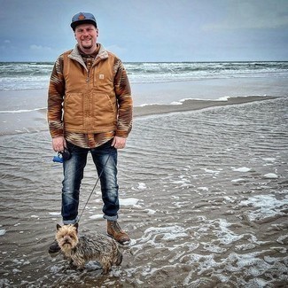 Как носить куртку без рукавов с джинсами мужчине