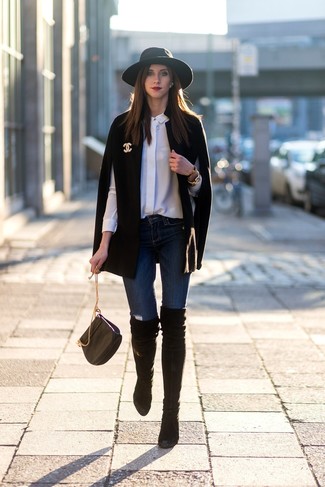 С чем носить золотую брошь