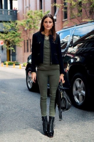 С чем носить золотое кольцо