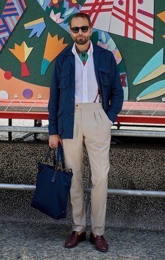 С чем носить зеленую бандану мужчине