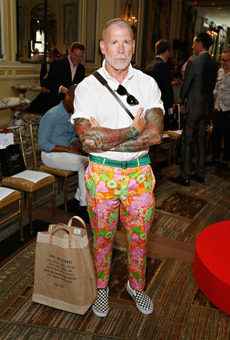 С чем носить зеленый ремень мужчине