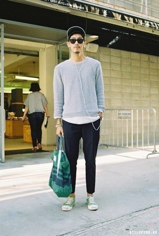 С чем носить зеленую сумку из плотной ткани мужчине