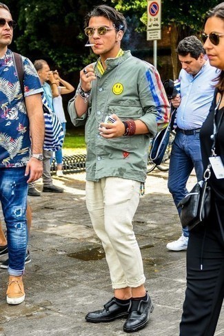 С чем носить зеленую куртку мужчине