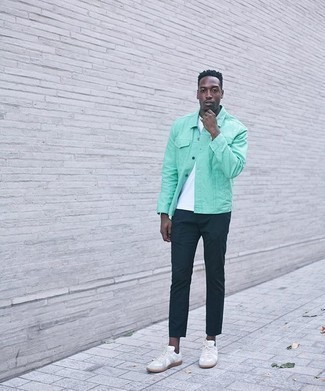 С чем носить зеленую куртку мужчине