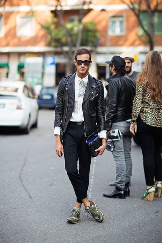 С чем носить зеленые кеды мужчине