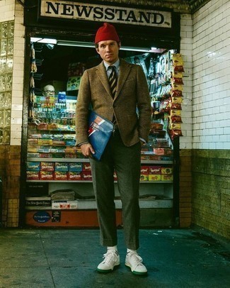 С чем носить зеленые кеды мужчине