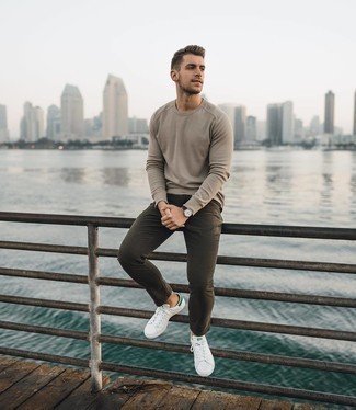 С чем носить зеленые кеды мужчине лето