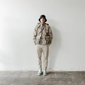 С чем носить зеленые кеды мужчине весна