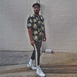 С чем носить зеленые кеды в 20 лет мужчине