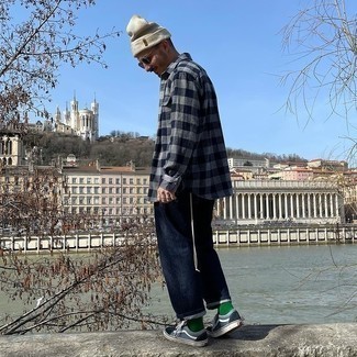 С чем носить зеленые носки мужчине