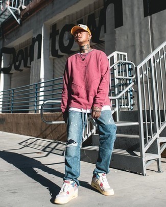 С чем носить зелено-желтую бейсболку мужчине