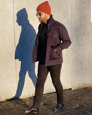 С чем носить зелено-желтую шапку мужчине