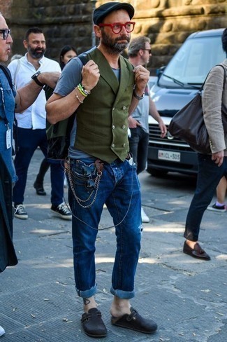 С чем носить зелено-желтый браслет мужчине