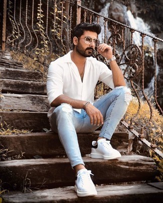 С чем носить зелено-желтые солнцезащитные очки мужчине