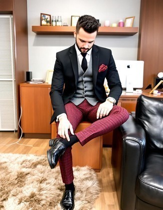 С чем носить зелено-желтые часы мужчине