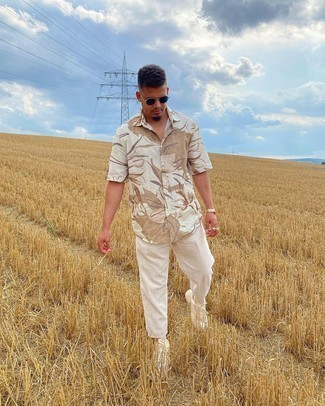 С чем носить зелено-желтые часы мужчине