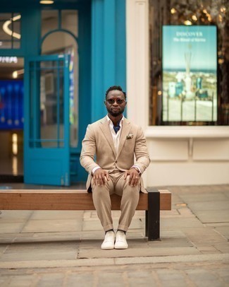 С чем носить зелено-желтые часы мужчине