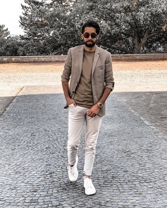 С чем носить зелено-желтые часы мужчине