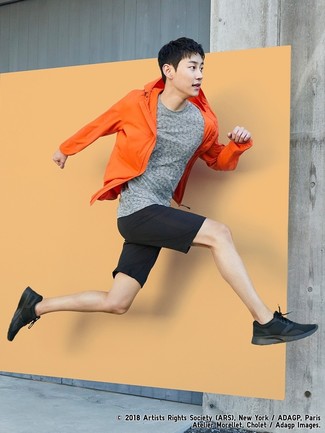 Какие шорты носить с зелено-желтой ветровкой мужчине