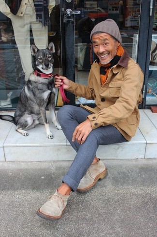 С чем носить зелено-желтый шерстяной шарф мужчине