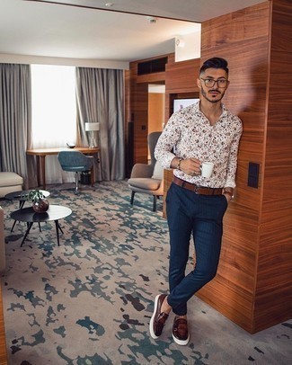 С чем носить серый браслет из бисера мужчине