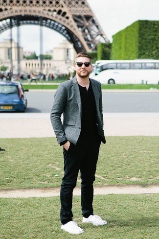 Как носить серый пиджак с черными брюками чинос