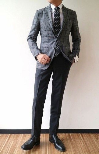 Как носить серый пиджак с черными кожаными туфлями дерби
