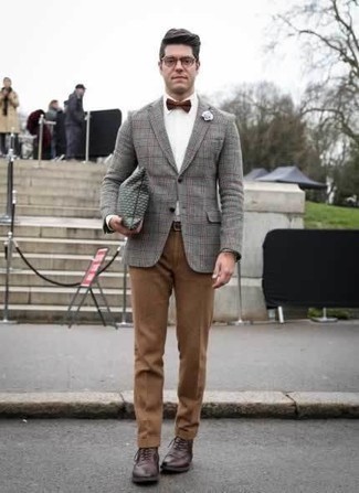 Какие повседневные ботинки носить с серым пиджаком мужчине