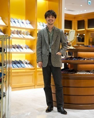 Какие ботинки челси носить с серым пиджаком мужчине