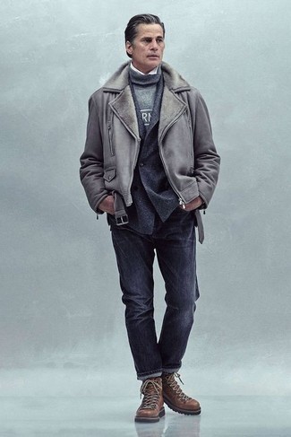 Как носить серый пиджак с серыми джинсами мужчине